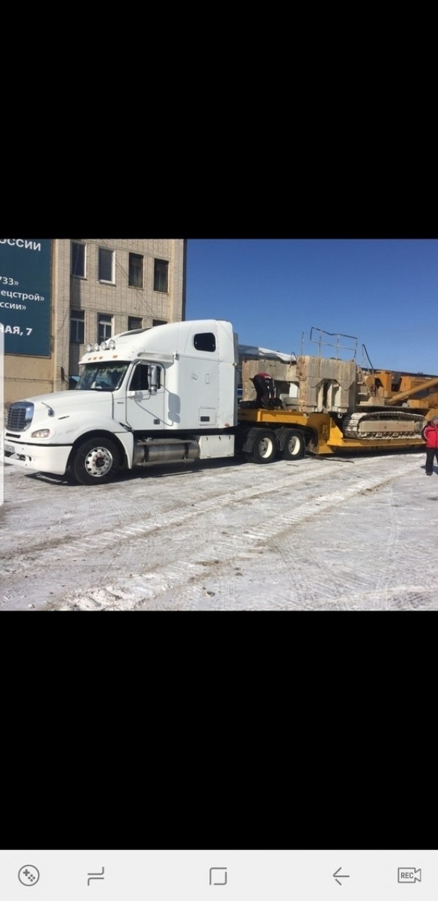 Услуги трала до 100 тонн Freightliner